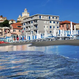 Hotell Croce Di Malta, Imperia