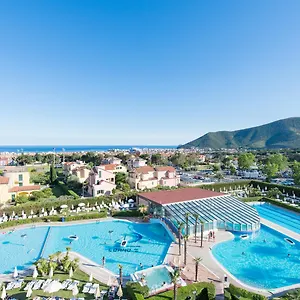 4* Hotel apartamentowy 2 Village