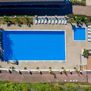 Blue Aparthotel